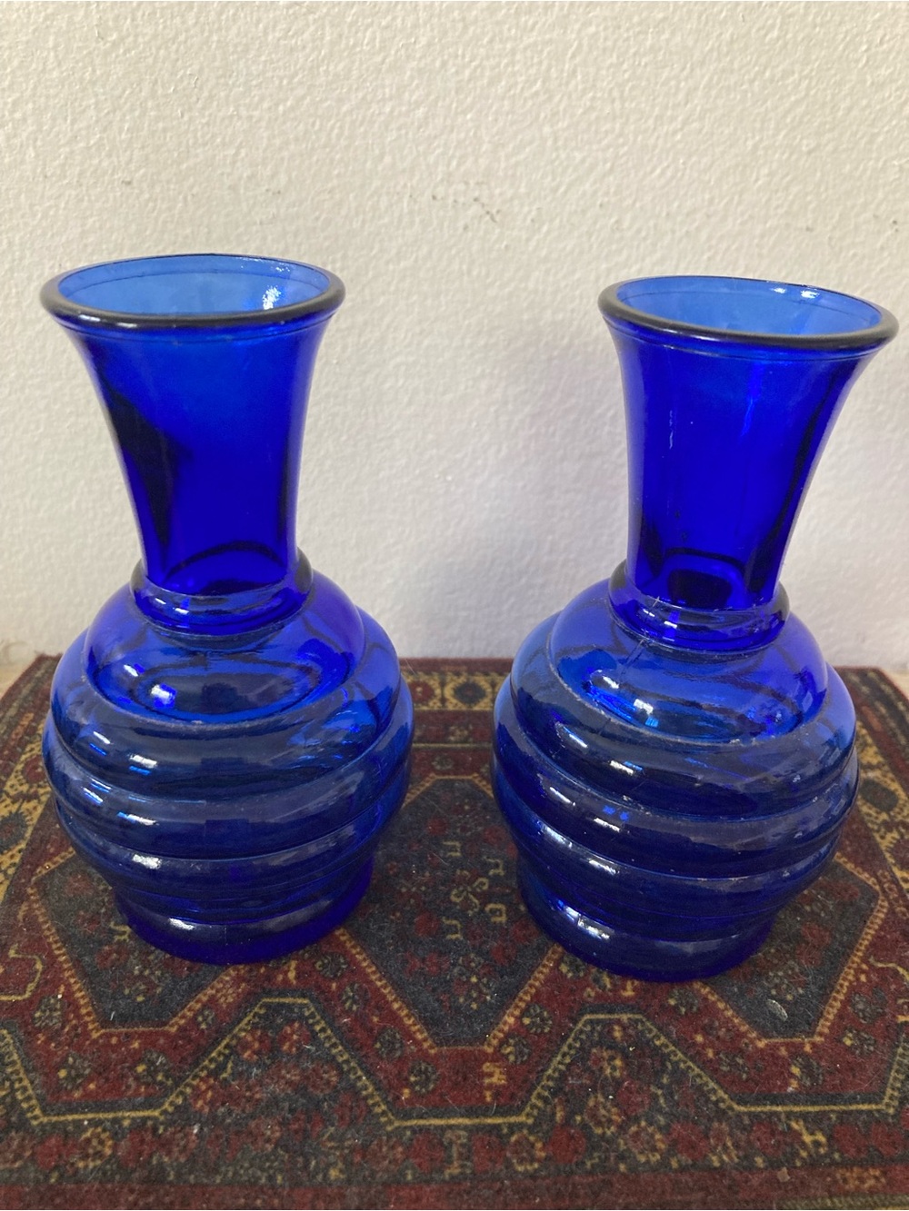 Cobalt Blue Ribbed Glass Mini Bud Vases Beehive Shaped Art Deco Vintage USA